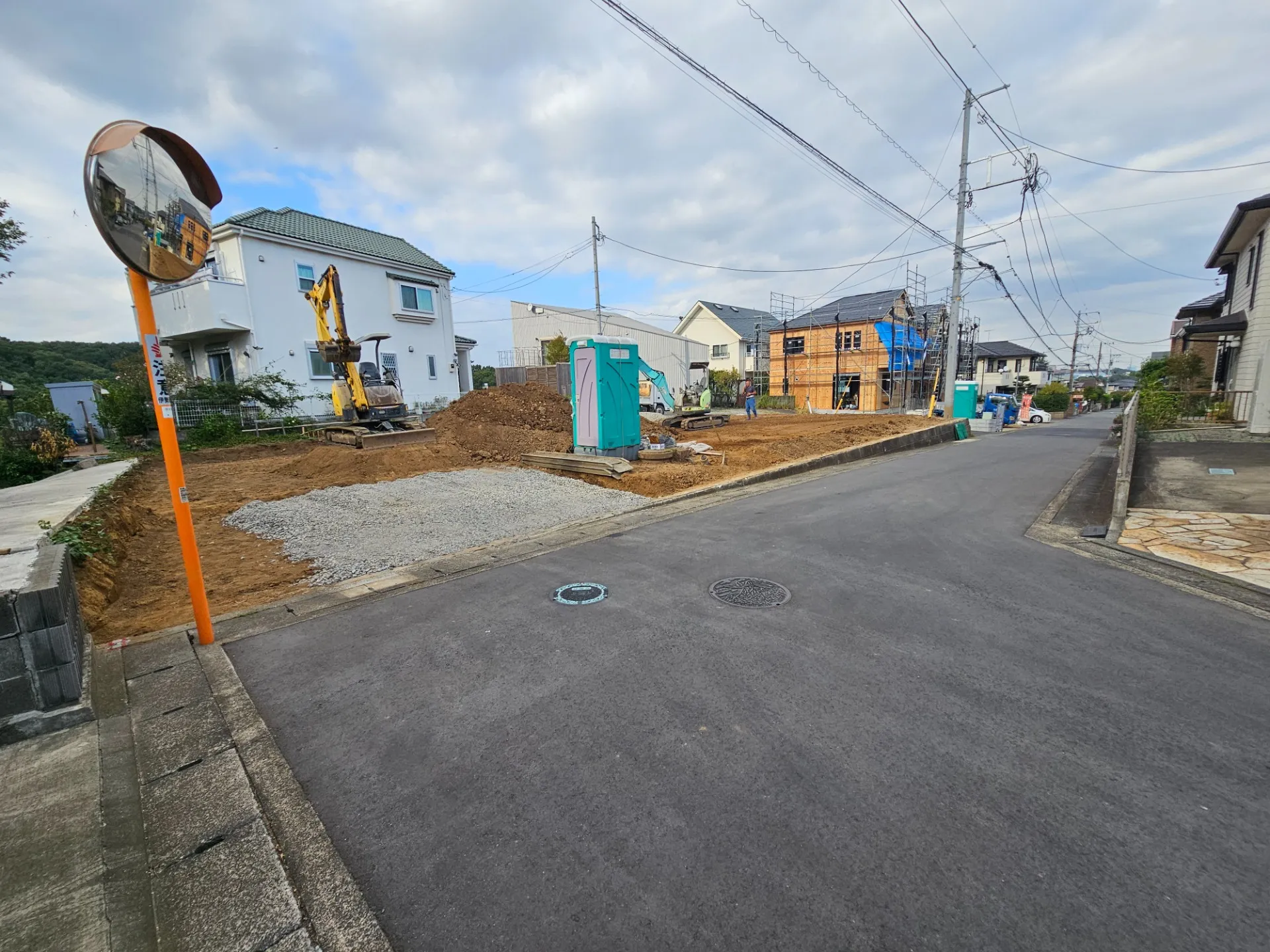 伊勢原市高森3丁目