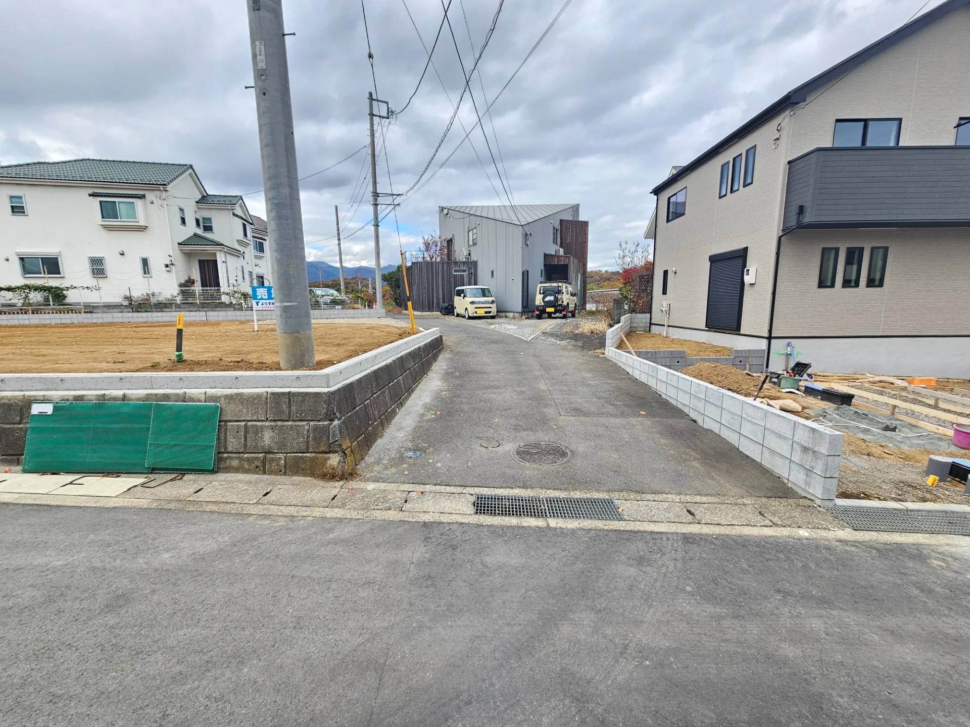 伊勢原市高森３丁目