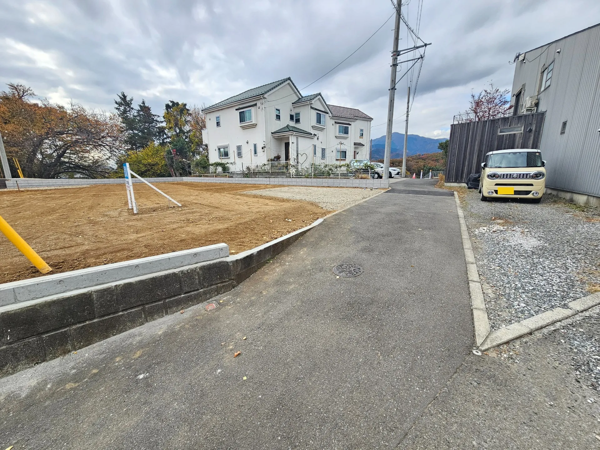 伊勢原市高森３丁目