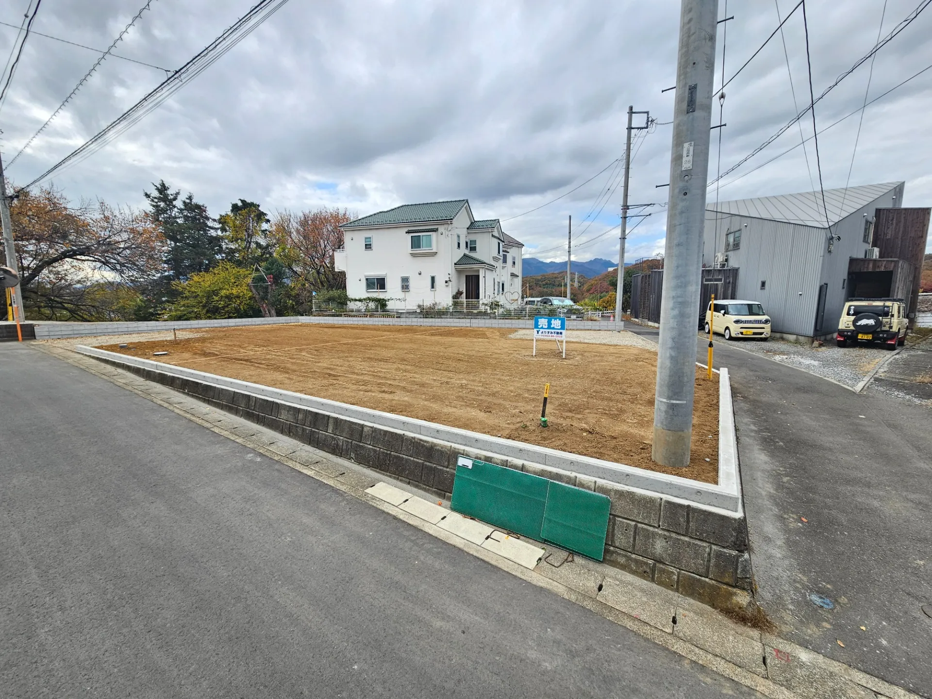 伊勢原市高森３丁目