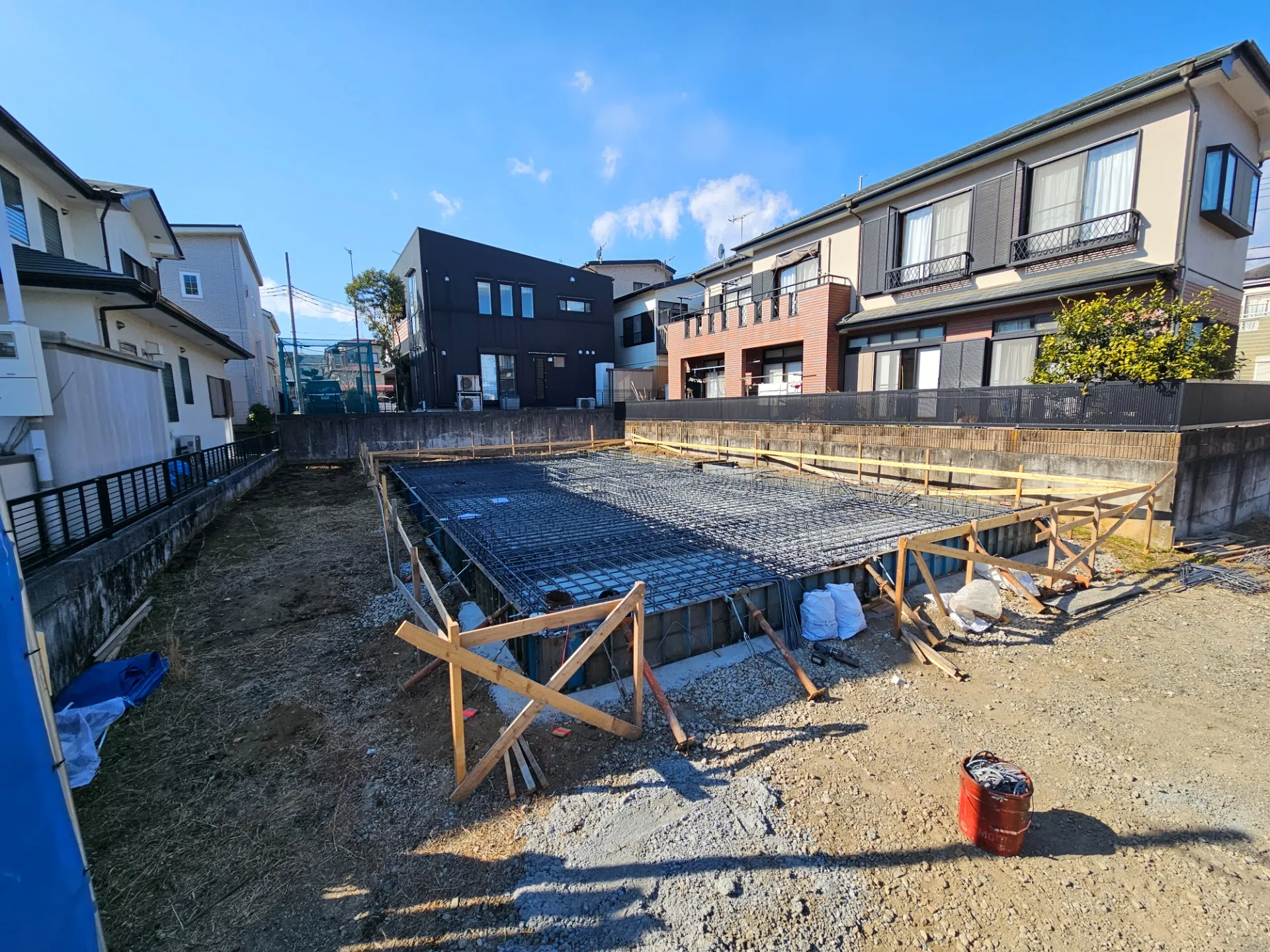 【神奈川県秦野市】よりずみ商会の新しい事務所を建築中!不動産の売却相談・賃貸募集などお気軽にお問い合わせください。