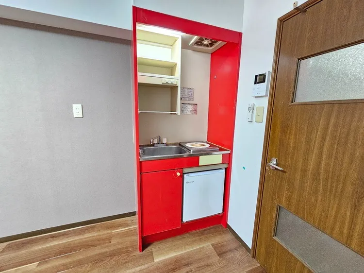 アブルームシマ　203号室