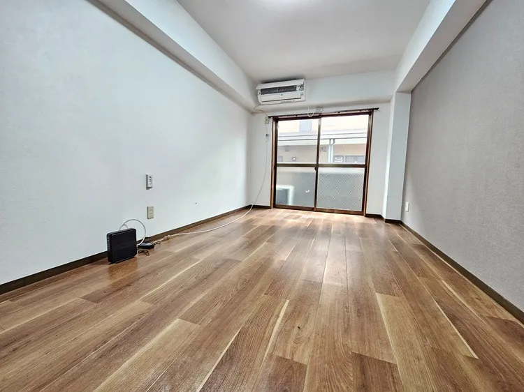 アブルームシマ　203号室