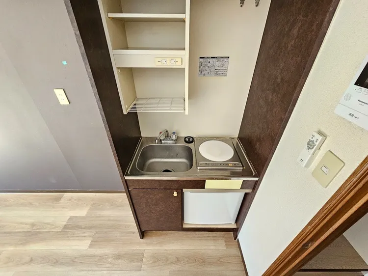 アブルームシマ　308号室