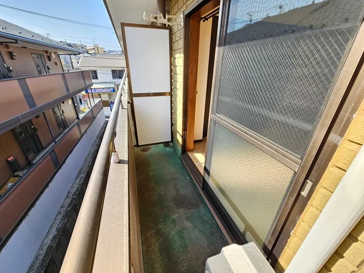 アブルームシマ　308号室