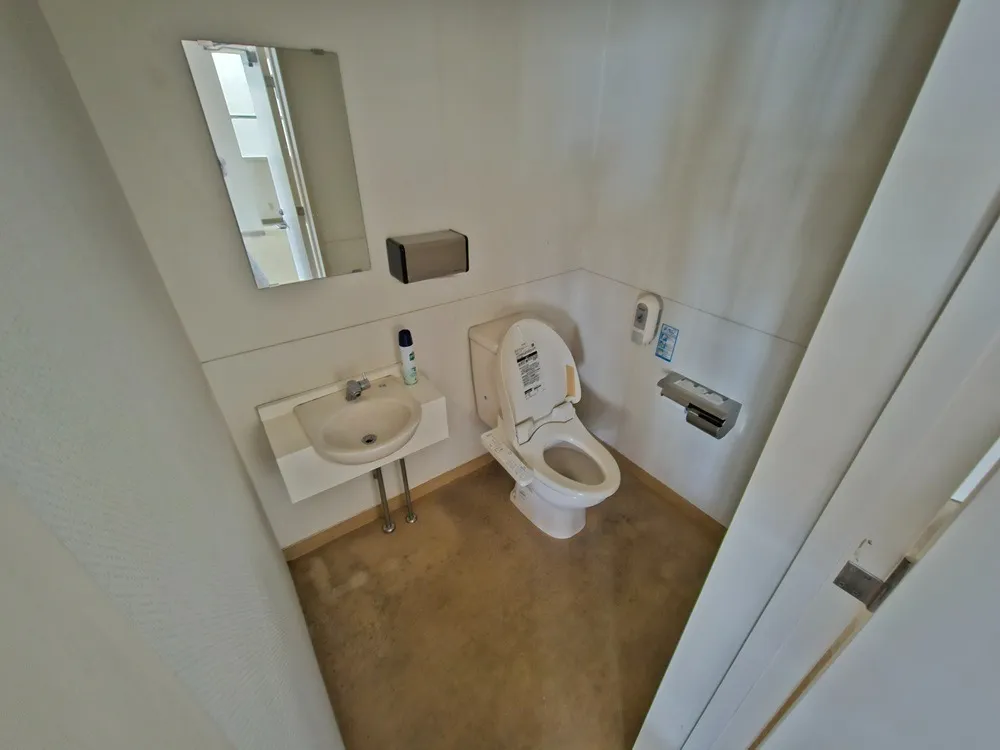 ヨリズミビル（伊勢原）