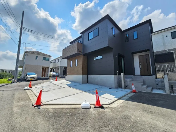 秦野市第３戸川　１号棟