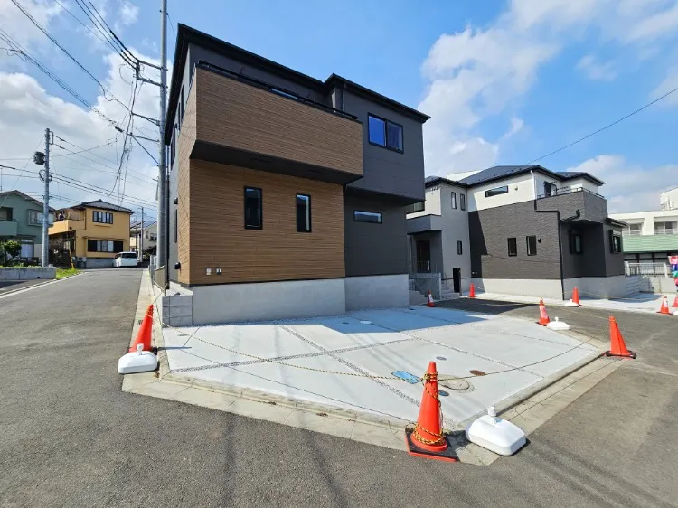 秦野市第３戸川　１号棟