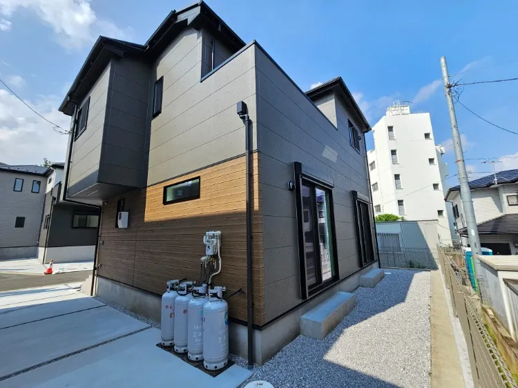 秦野市第３戸川　３号棟